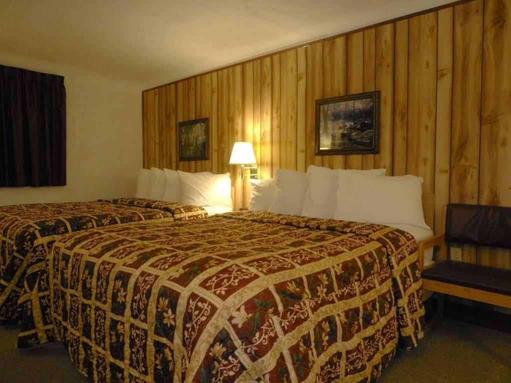 Kinnikinnik Motor Lodge Эстес Парк Экстерьер фото
